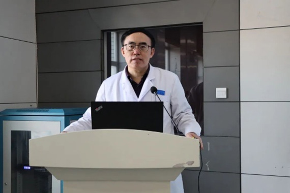 韩国喷水视频黑丝我院召开医院发展战略研讨会